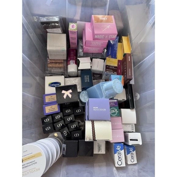 New LRG Mixed MAKEUP BEAUTY Bundle Lot Luxury Brands All Exp Dates Under 3 Years
